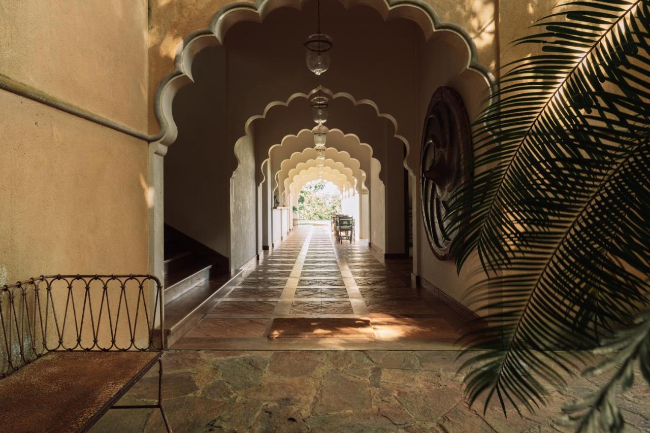 Курортний комплекс Malabar Hill *